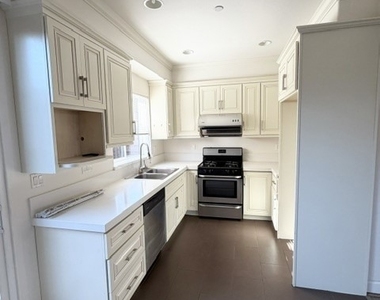 798 S Stoneman - Photo Thumbnail 2