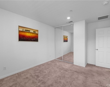 3918 E Cambria Privado - Photo Thumbnail 23