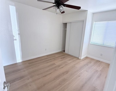 1360 N Hacienda - Photo Thumbnail 7