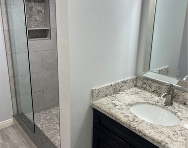 1063 Canyon Spring Lane - Photo Thumbnail 6