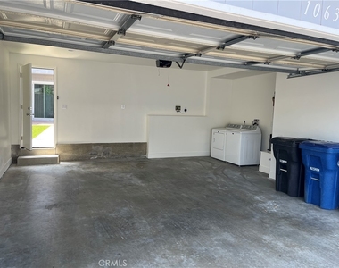 1063 Canyon Spring Lane - Photo Thumbnail 18