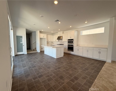 27399 Fox Den Pl - Photo Thumbnail 10
