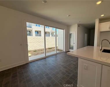 27399 Fox Den Pl - Photo Thumbnail 17
