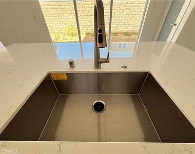27399 Fox Den Pl - Photo Thumbnail 14