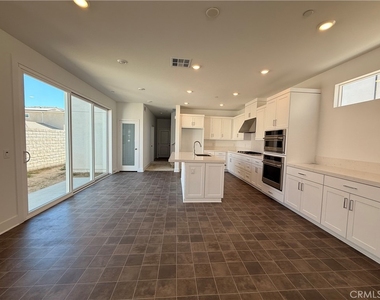27399 Fox Den Pl - Photo Thumbnail 7