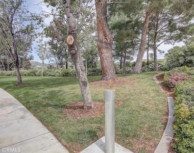 28545 Calex Drive - Photo Thumbnail 31