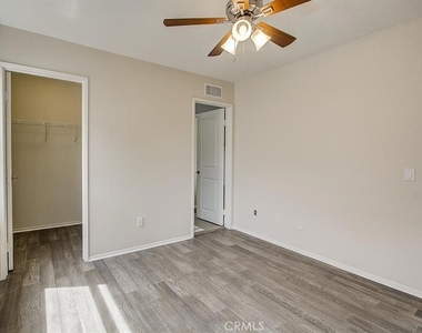 28545 Calex Drive - Photo Thumbnail 24