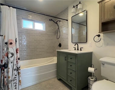 2385 Utley Road - Photo Thumbnail 10