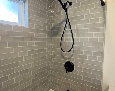 2385 Utley Road - Photo Thumbnail 12
