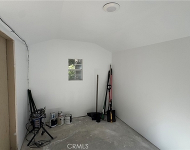 2385 Utley Road - Photo Thumbnail 30