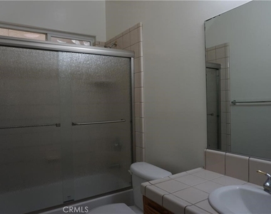 3003 Monache Meadows Drive - Photo Thumbnail 10