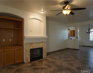 3003 Monache Meadows Drive - Photo Thumbnail 18