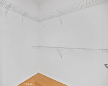 6400 Crescent Park E - Photo Thumbnail 15