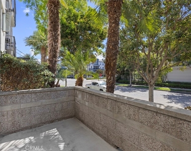 6400 Crescent Park E - Photo Thumbnail 17
