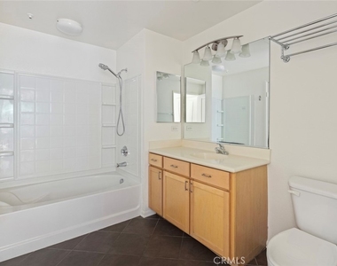 6400 Crescent Park E - Photo Thumbnail 13
