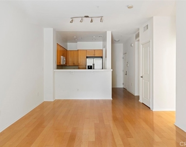 6400 Crescent Park E - Photo Thumbnail 9