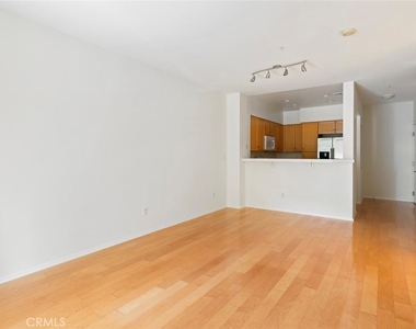 6400 Crescent Park E - Photo Thumbnail 8