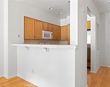 6400 Crescent Park E - Photo Thumbnail 6