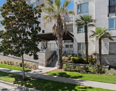 6400 Crescent Park E - Photo Thumbnail 25