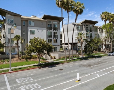 6400 Crescent Park E - Photo Thumbnail 24
