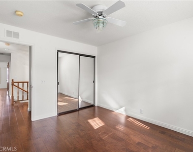 11861 Darby Avenue - Photo Thumbnail 39