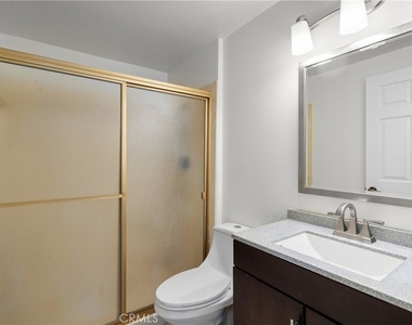 11861 Darby Avenue - Photo Thumbnail 32