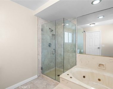 11861 Darby Avenue - Photo Thumbnail 31
