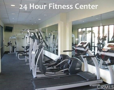 801 National City Blvd - Photo Thumbnail 8