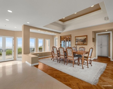 1401 Glen Oaks Boulevard - Photo Thumbnail 8