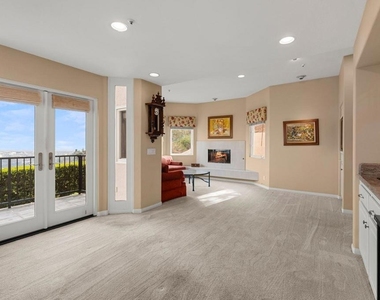1401 Glen Oaks Boulevard - Photo Thumbnail 12