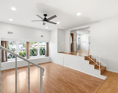 3153 Orange Avenue - Photo Thumbnail 22