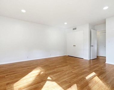 3153 Orange Avenue - Photo Thumbnail 29