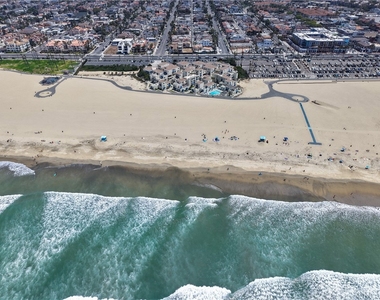 711 Pacific Coast Highway - Photo Thumbnail 35