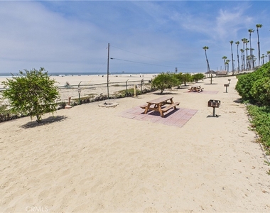 711 Pacific Coast Highway - Photo Thumbnail 29