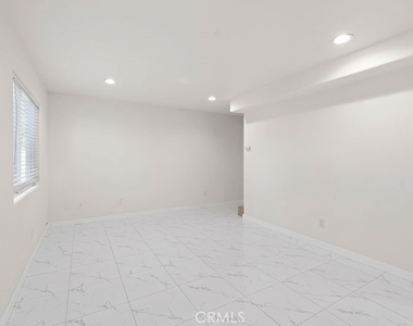 1578 S San Bernardino - Photo Thumbnail 5