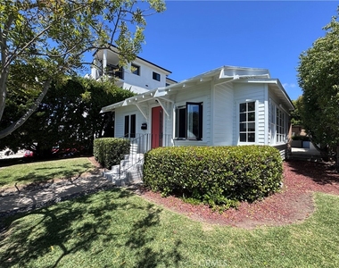 414 Cypress Drive - Photo Thumbnail 1
