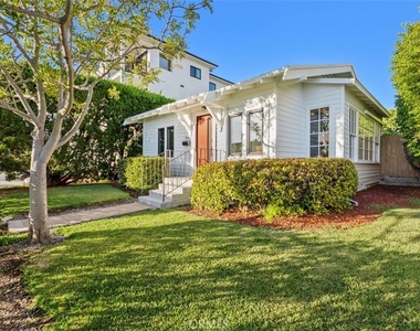 414 Cypress Drive - Photo Thumbnail 7
