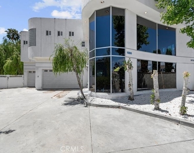 1580 San Bernardino - Photo Thumbnail 1