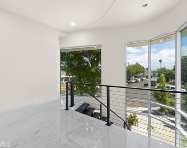 1580 San Bernardino - Photo Thumbnail 12