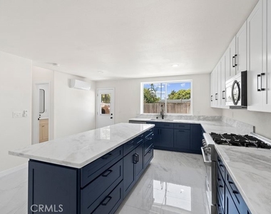 1580 San Bernardino - Photo Thumbnail 7