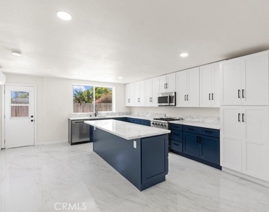 1580 San Bernardino - Photo Thumbnail 5