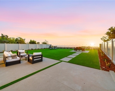 21041 Skylark - Photo Thumbnail 44
