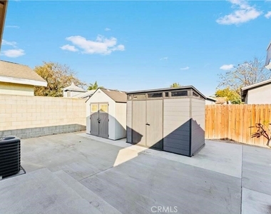 3809 Carol Drive - Photo Thumbnail 5