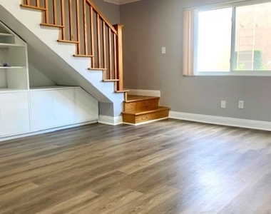 500 N Tustin Avenue - Photo Thumbnail 2