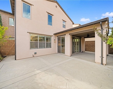 63 Darby - Photo Thumbnail 32