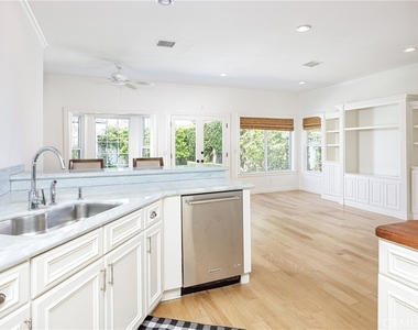 408 Flower Street - Photo Thumbnail 14