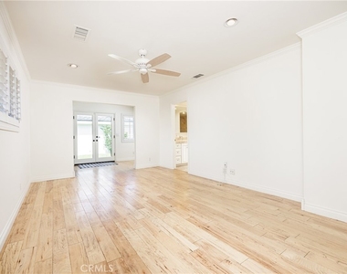 408 Flower Street - Photo Thumbnail 18
