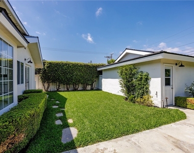 408 Flower Street - Photo Thumbnail 32