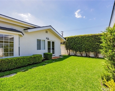 408 Flower Street - Photo Thumbnail 31
