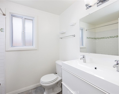408 Flower Street - Photo Thumbnail 26